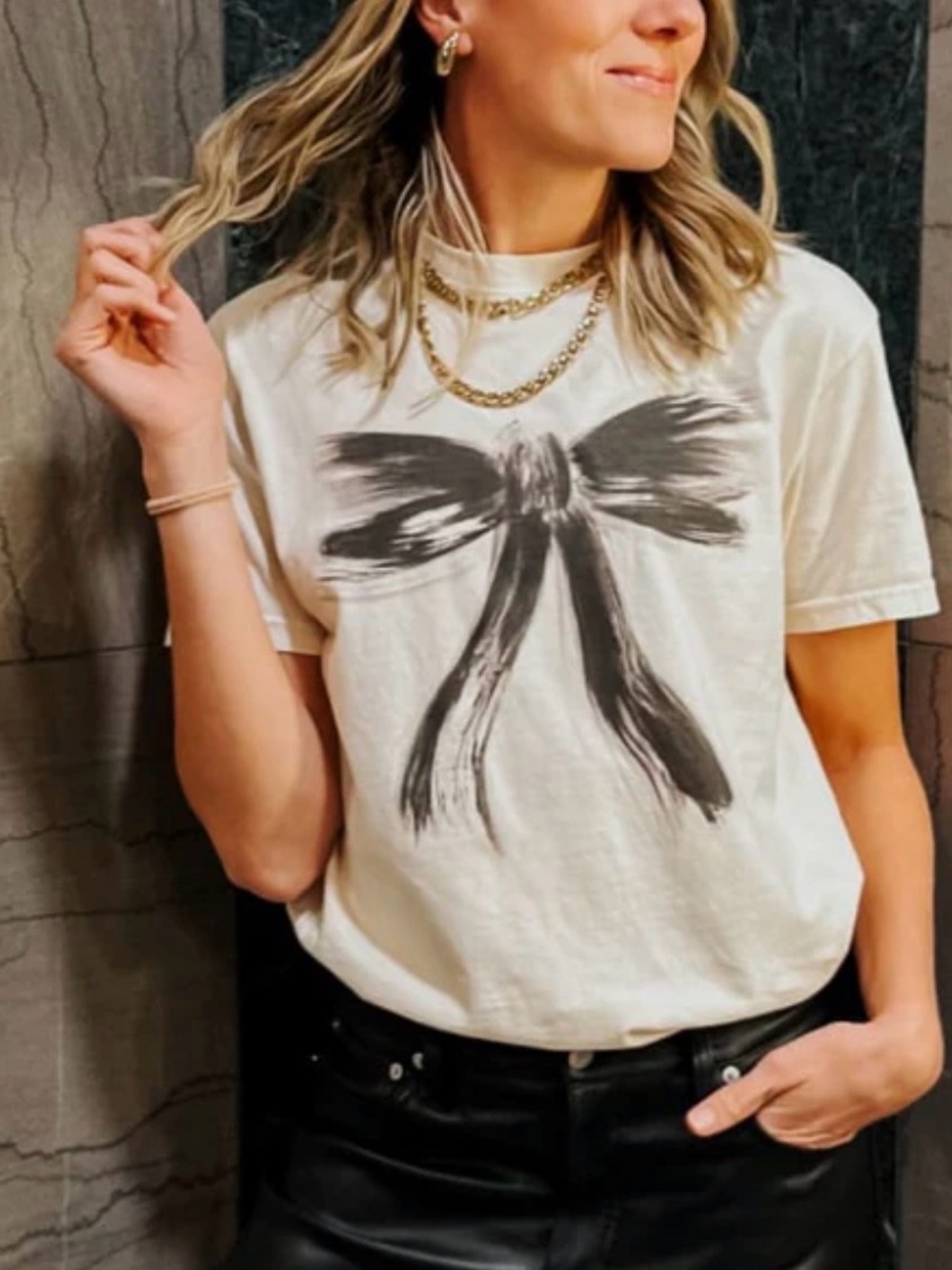 Boutique Grunge Black Bow Tee – Size Large – New